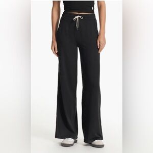 VUORI HALO ESSENTIAL WIDE LEG PANT, SIZE SMALL
